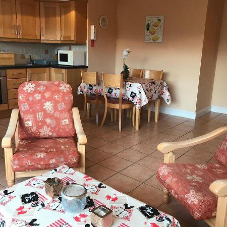 Kings Court Holiday Apartments Tralee Extérieur photo
