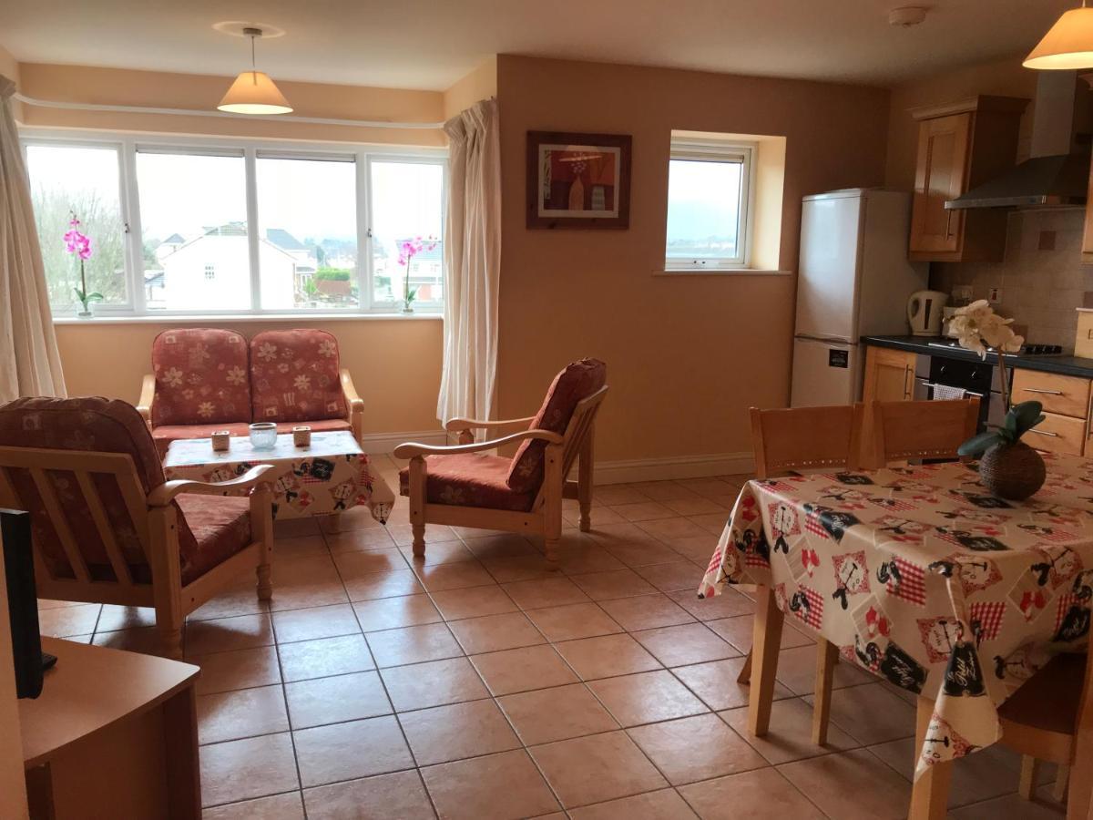 Kings Court Holiday Apartments Tralee Extérieur photo