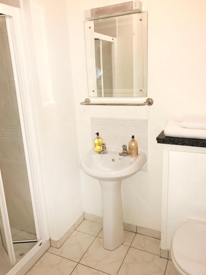 Kings Court Holiday Apartments Tralee Extérieur photo